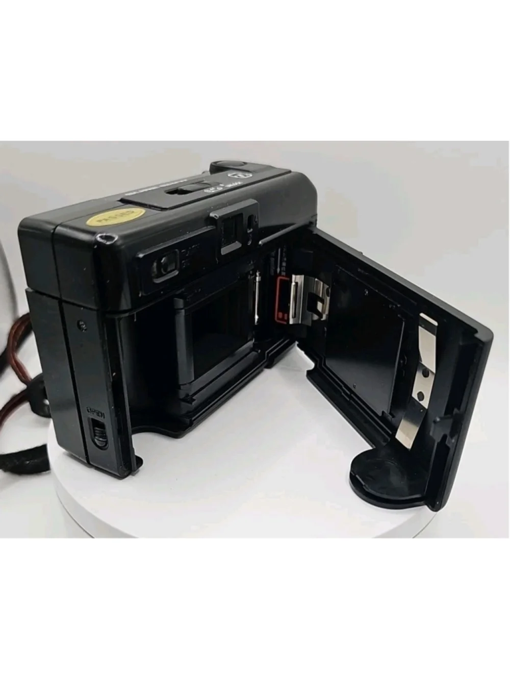 Canon Sure-Shot 35mm Film Camera w/38mm f2.8 Lens For Parts/Not Working - Picture 5 of 10